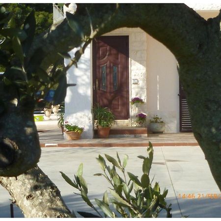 Dimora Antonianna In Valle D'Itria Locorotondo Exterior photo