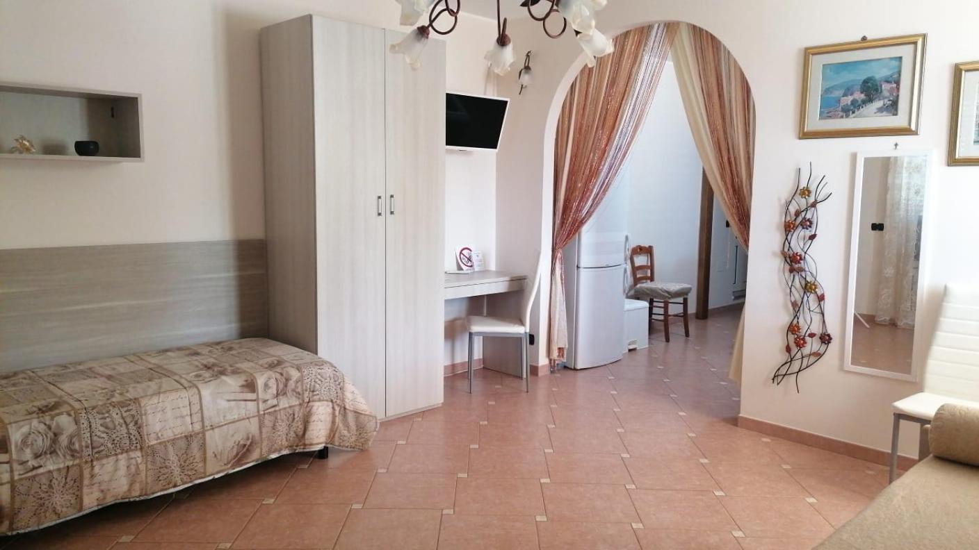 Dimora Antonianna In Valle D'Itria Locorotondo Exterior photo